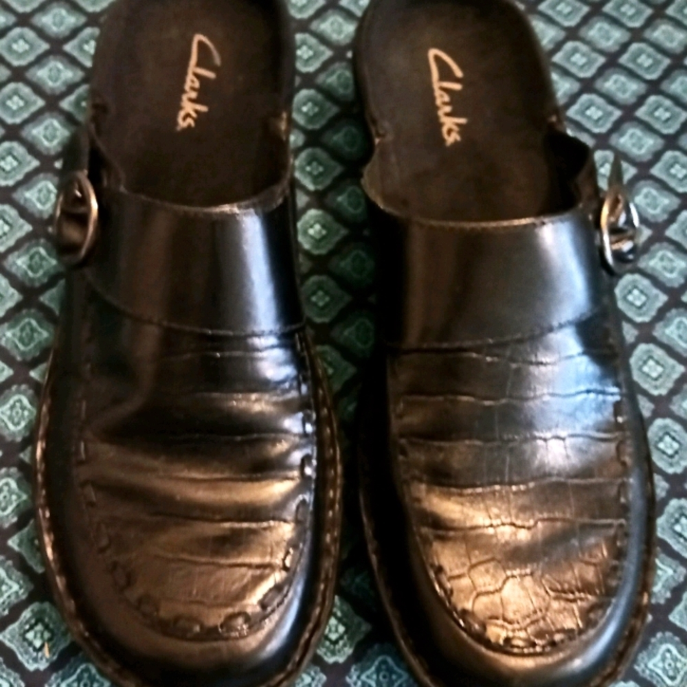 Clarks Black Leather Upper Mules Size 9M